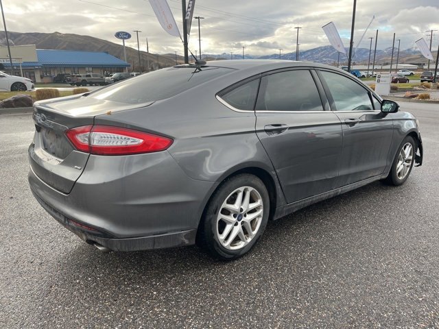 Used 2013 Ford Fusion SE image 3