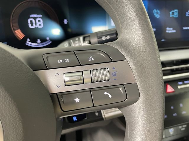 Certified 2025 Hyundai Sonata SEL AWD/4WD image 9