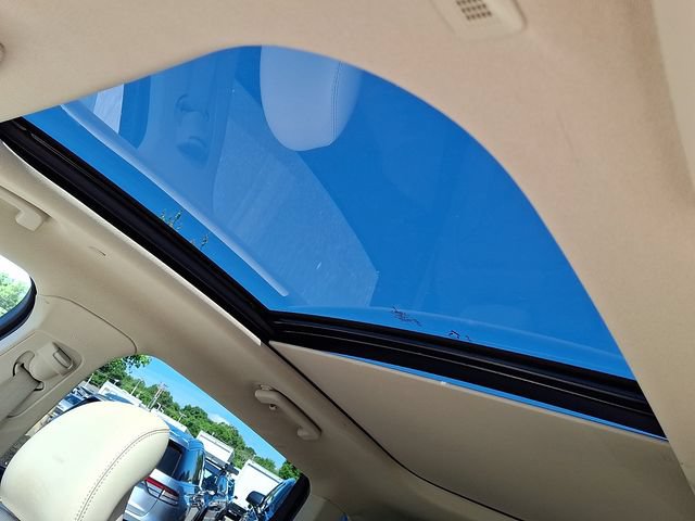 Used 2019 Lincoln Nautilus Reserve FWD image 9