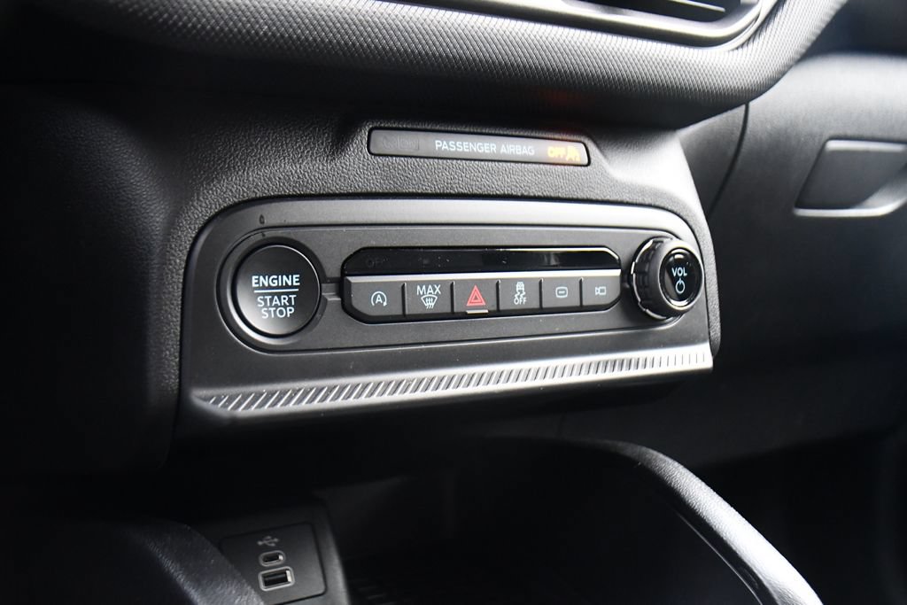 Used 2025 Ford Bronco Sport Big Bend w/ Convenience Package AWD/4WD image 29