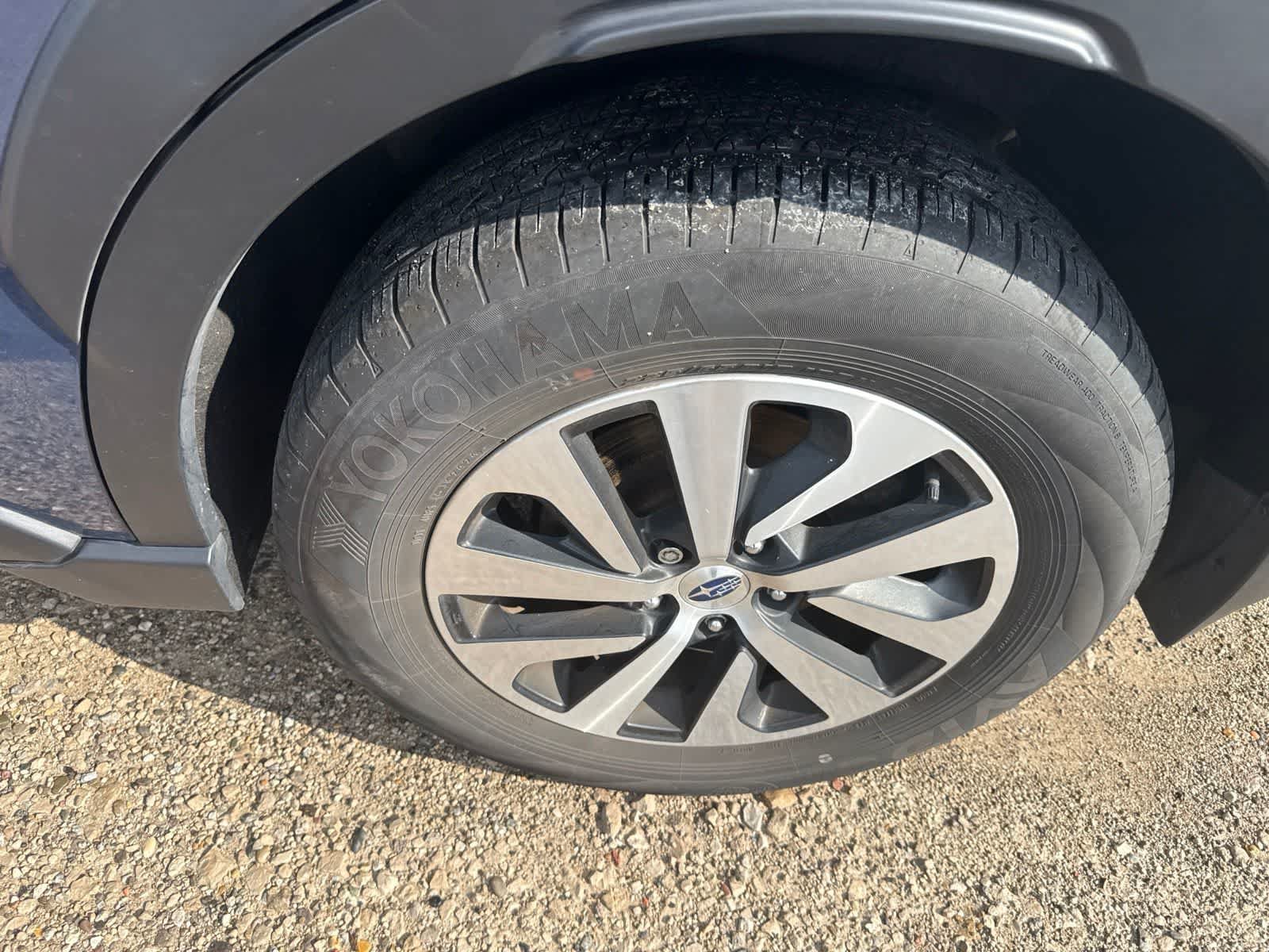 Used 2025 Subaru Outback AWD/4WD image 7