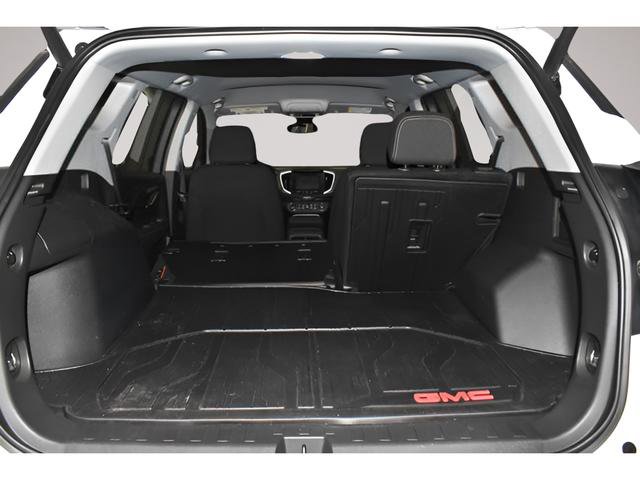 Used 2022 GMC Terrain SLE w/ Driver Convenience Package FWD image 32