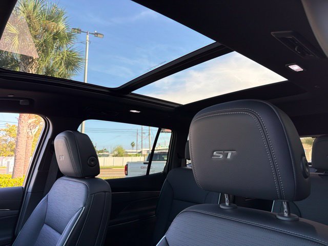 New 2026 Buick Enclave Sport Touring w/ Power Package FWD image 29