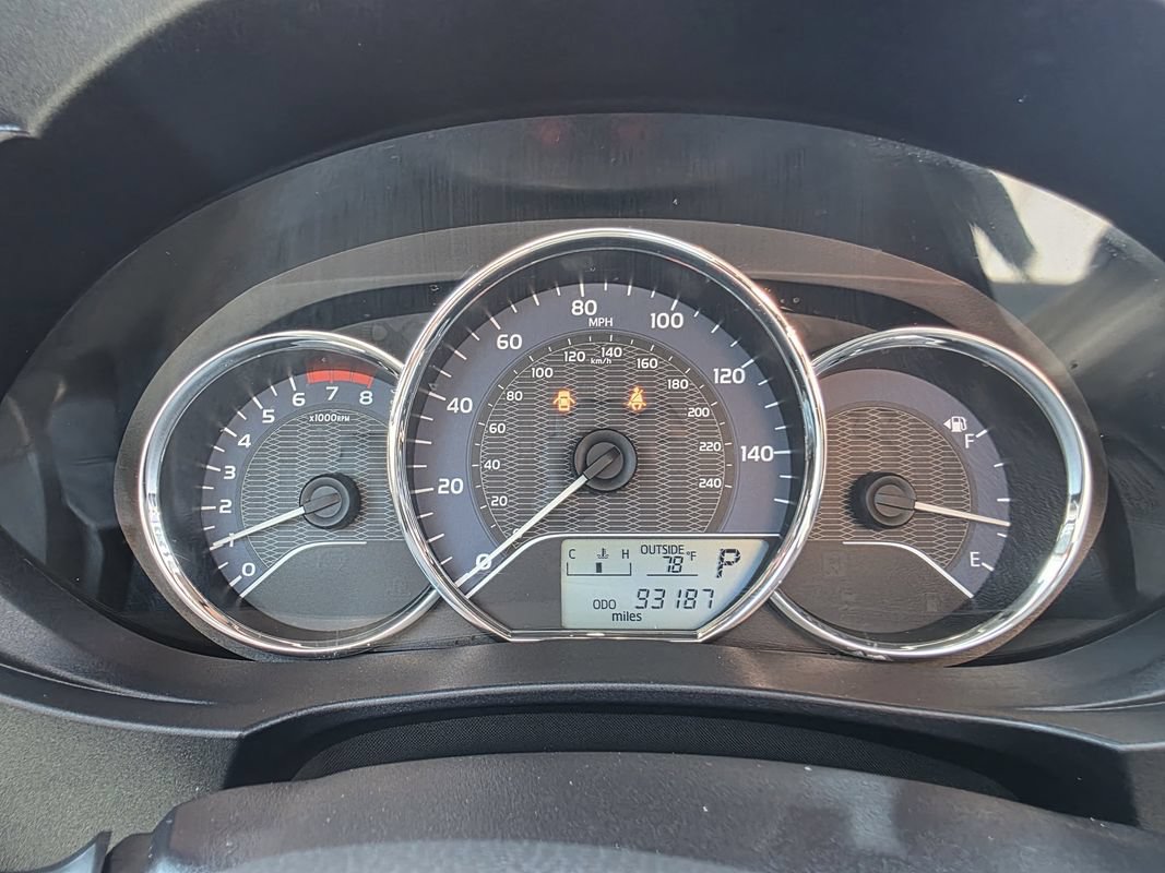 Used 2016 Toyota Corolla LE FWD image 33