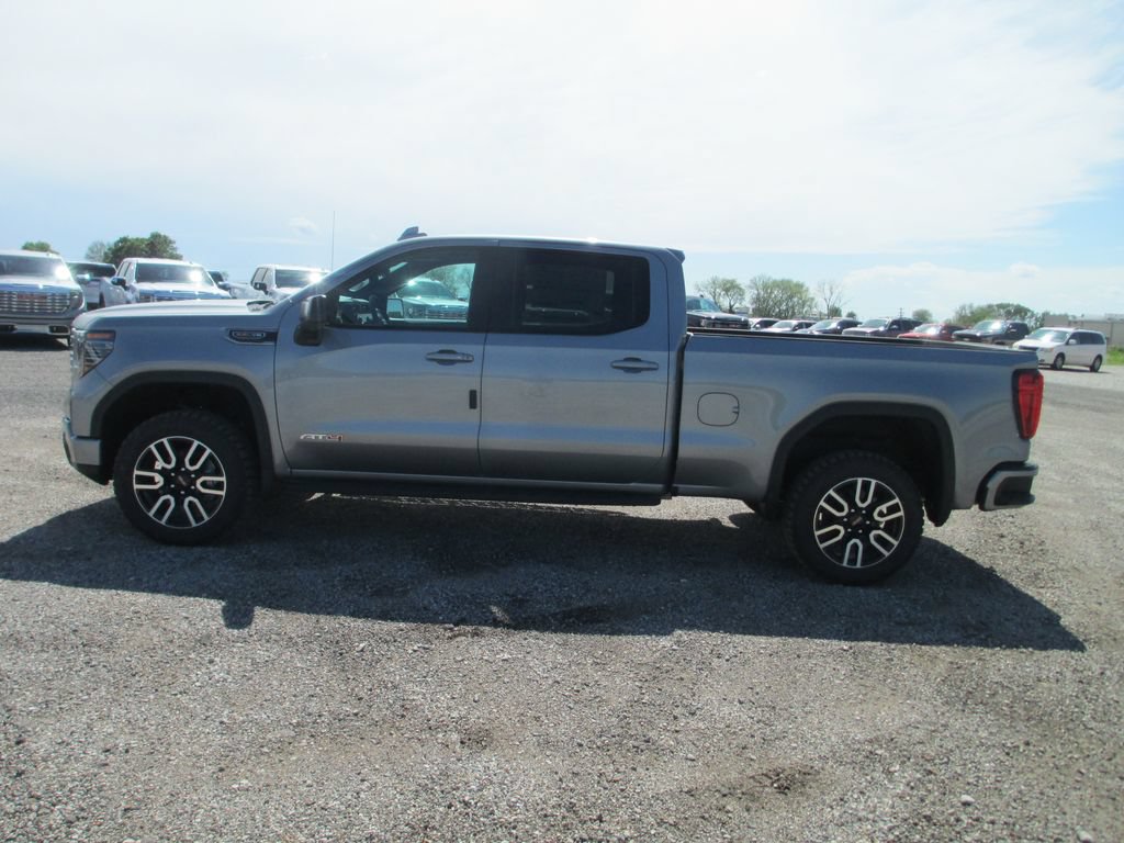 New 2026 GMC Sierra 1500 AT4 w/ AT4 Premium Package AWD/4WD image 11