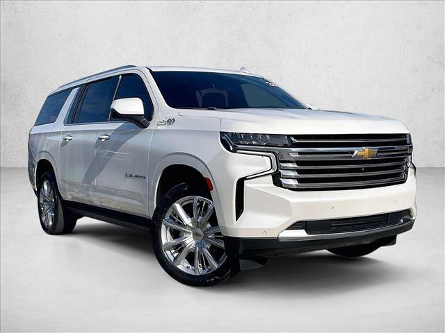 Used 2024 Chevrolet Suburban High Country RWD image 12