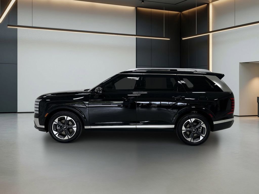 Certified 2026 Hyundai Palisade Limited FWD image 2