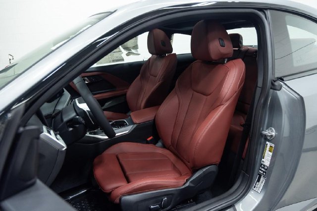 New 2026 BMW 230i xDrive Coupe w/ Premium Package AWD/4WD image 24