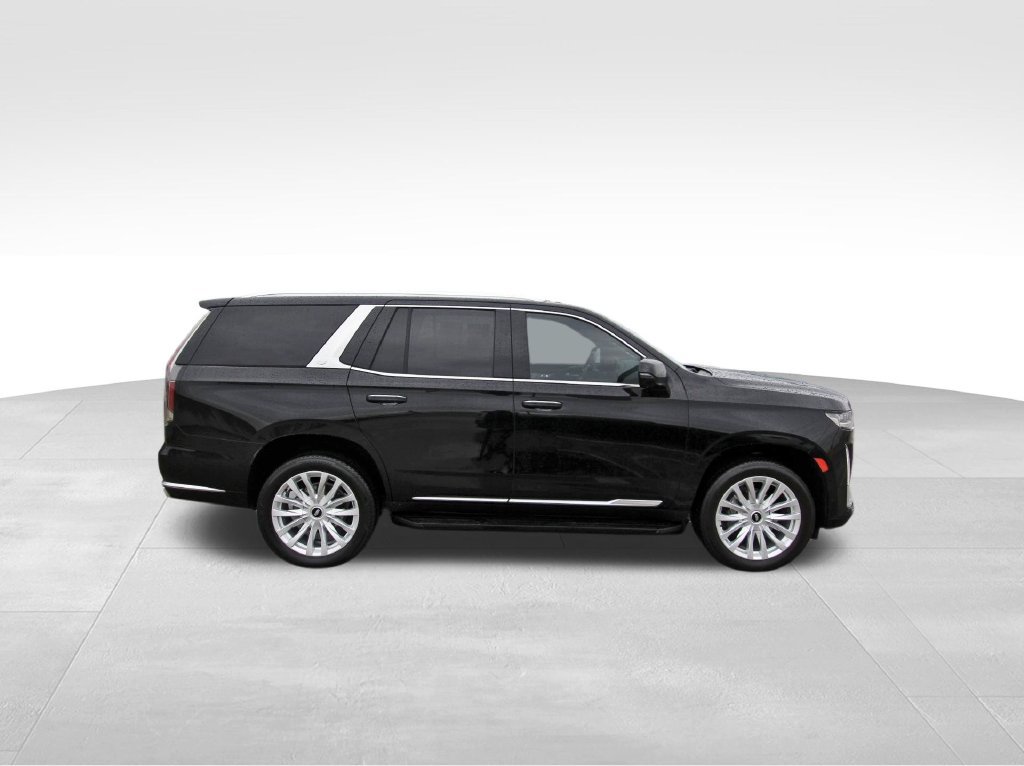 Certified 2024 Cadillac Escalade Luxury RWD image 5