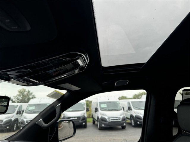 New 2024 Jeep Grand Wagoneer L Series II w/ Quick Order Packagew 28T image 37