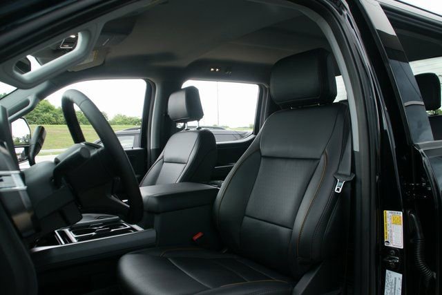 New 2026 Ford F350 Lariat image 19