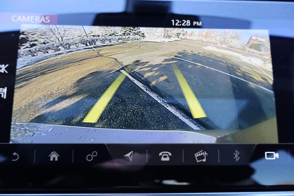 Used 2021 Land Rover Range Rover Sport HSE Dynamic image 36