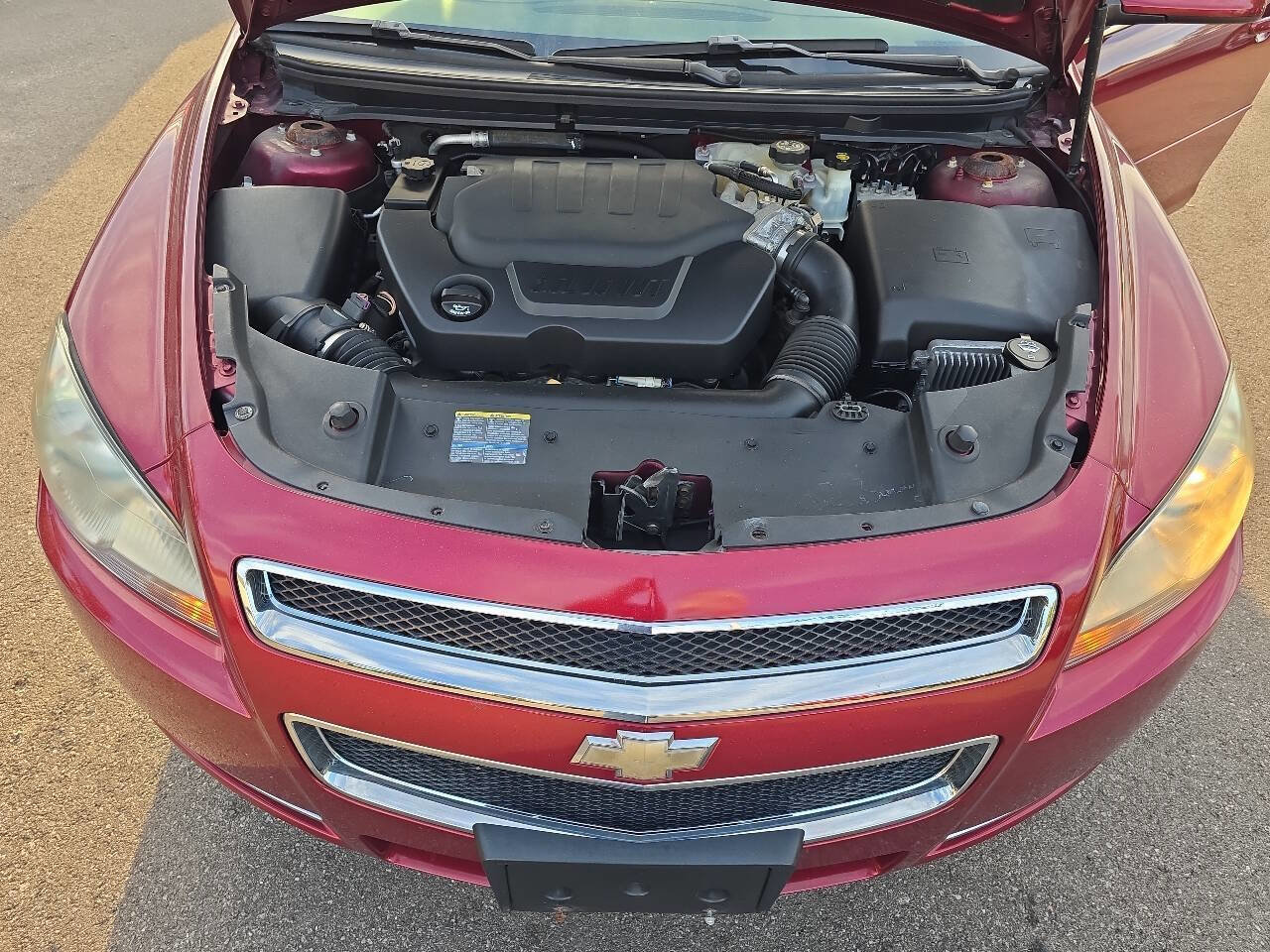 Used 2010 Chevrolet Malibu LT w/ HFV6 Engine Package image 38