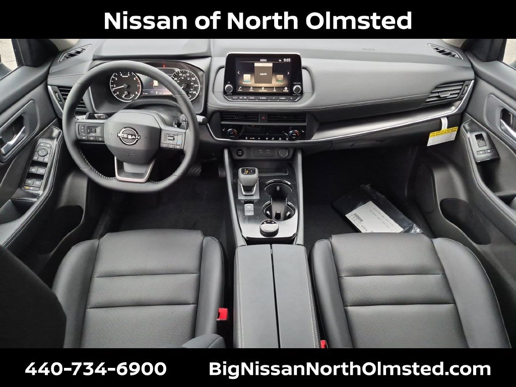 New 2026 Nissan Rogue Dark Armor AWD/4WD image 17
