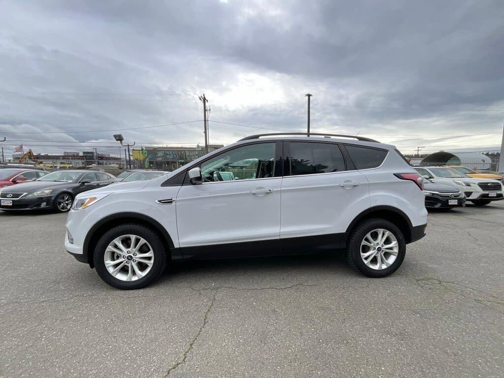 Used 2018 Ford Escape SE image 5