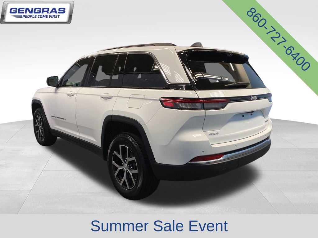 Used 2024 Jeep Grand Cherokee Limited w/ Luxury Tech Group II AWD/4WD image 4