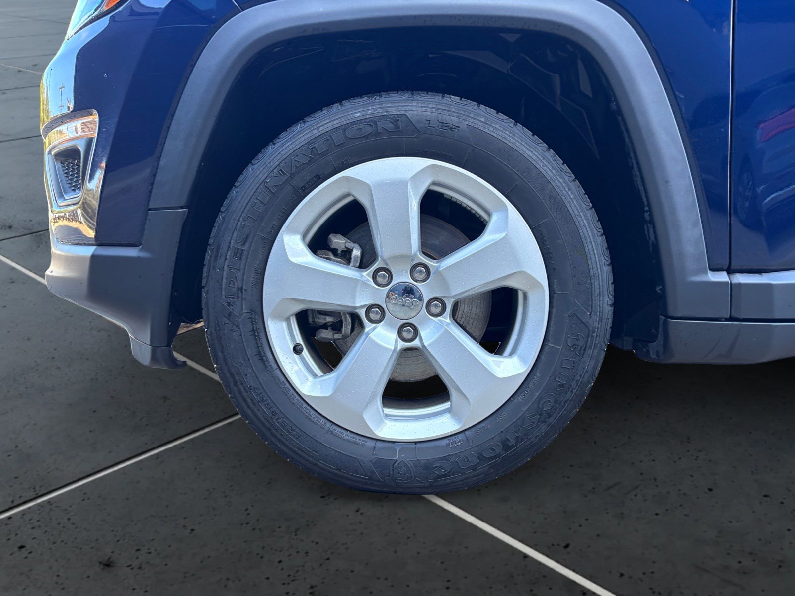 Used 2020 Jeep Compass Latitude image 14