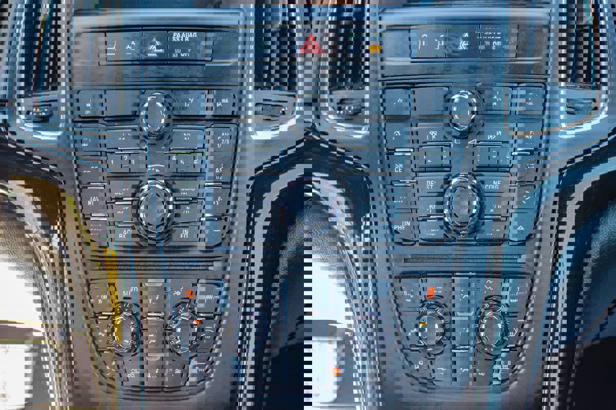 Used 2016 Buick Cascada Premium image 22