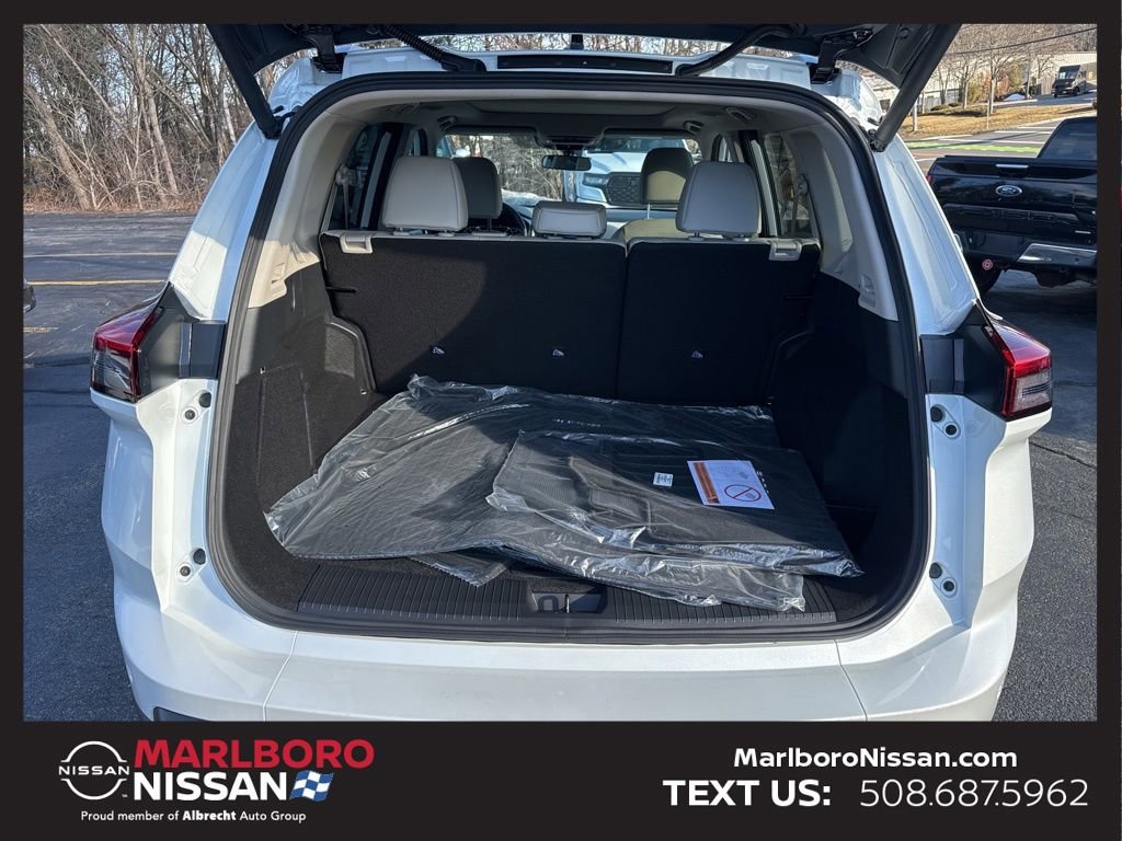 New 2026 Nissan Rogue SV image 13