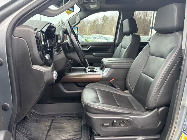 Used 2024 GMC Sierra 2500 SLT w/ SLT Premium Package image 14