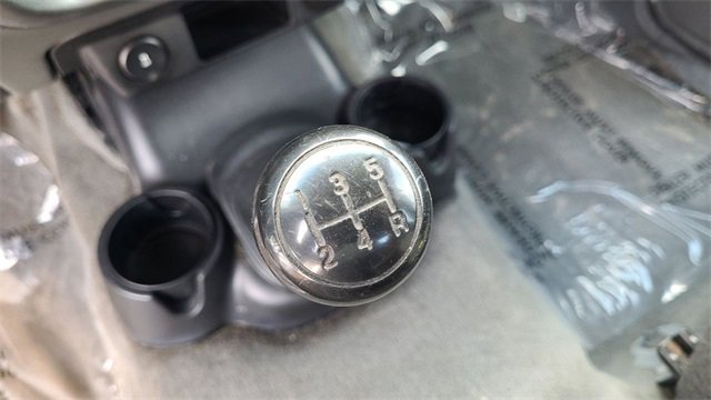 Used 2011 Ford Ranger XLT image 14