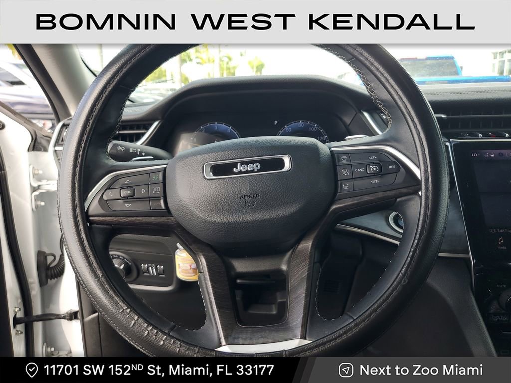 Used 2022 Jeep Grand Cherokee L Limited image 27