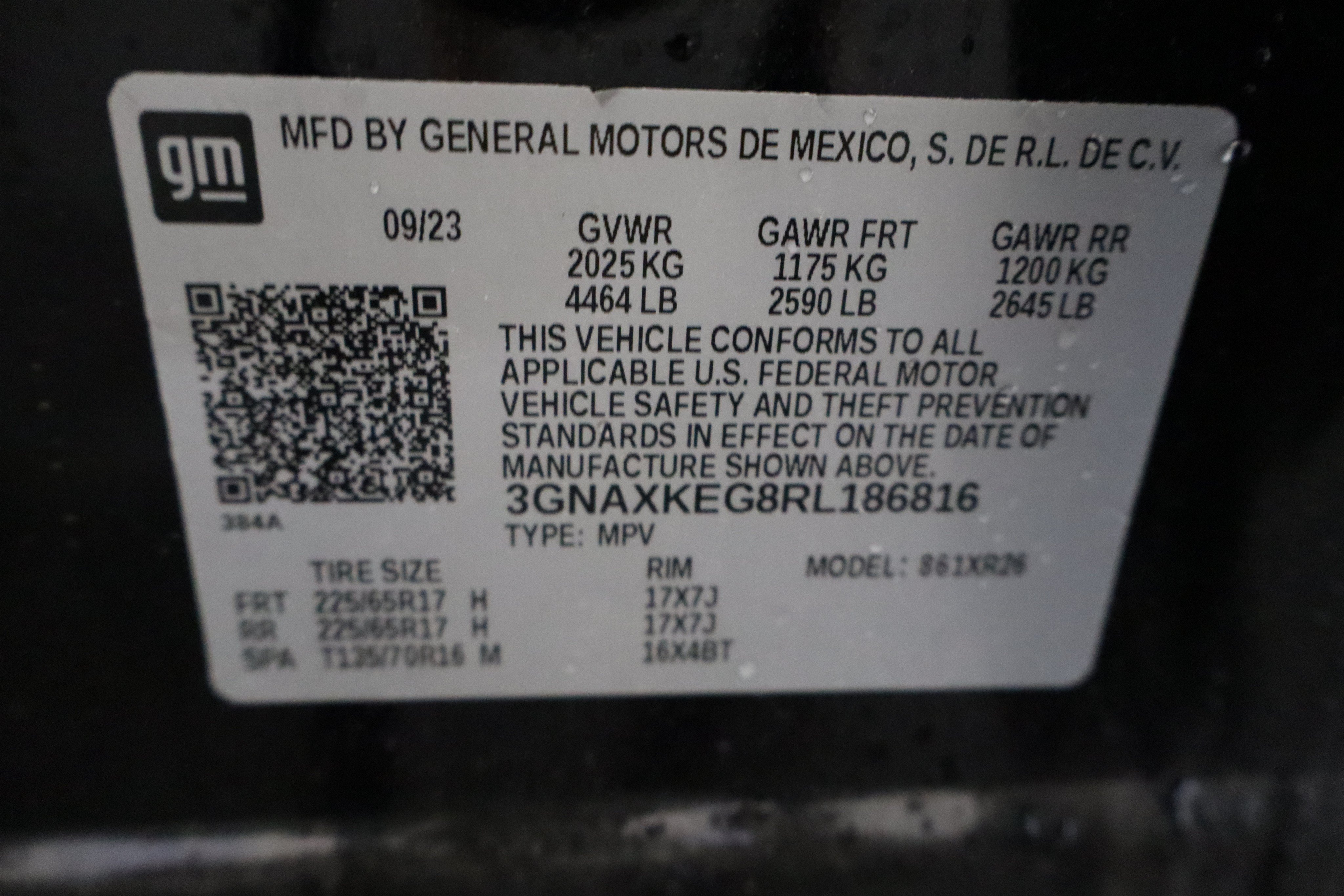 Used 2024 Chevrolet Equinox LT w/ LPO, Floor Liner Package FWD image 37