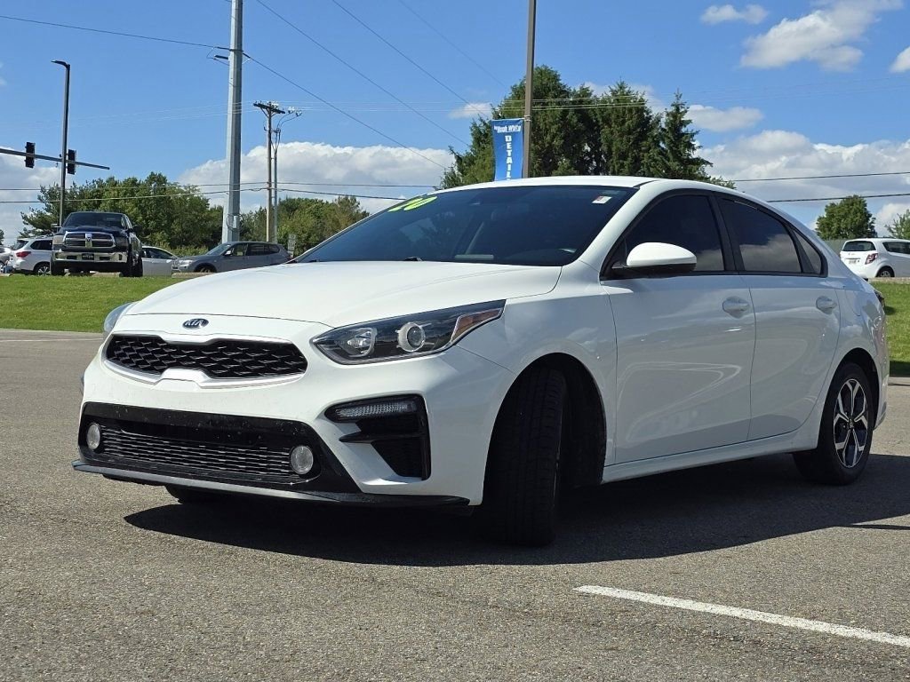 Used 2020 Kia Forte LXS FWD image 8