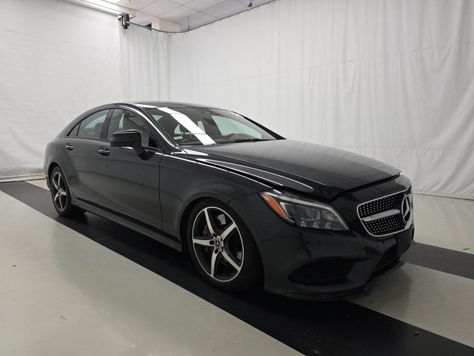 Used 2017 Mercedes-Benz CLS 550 4MATIC image 4