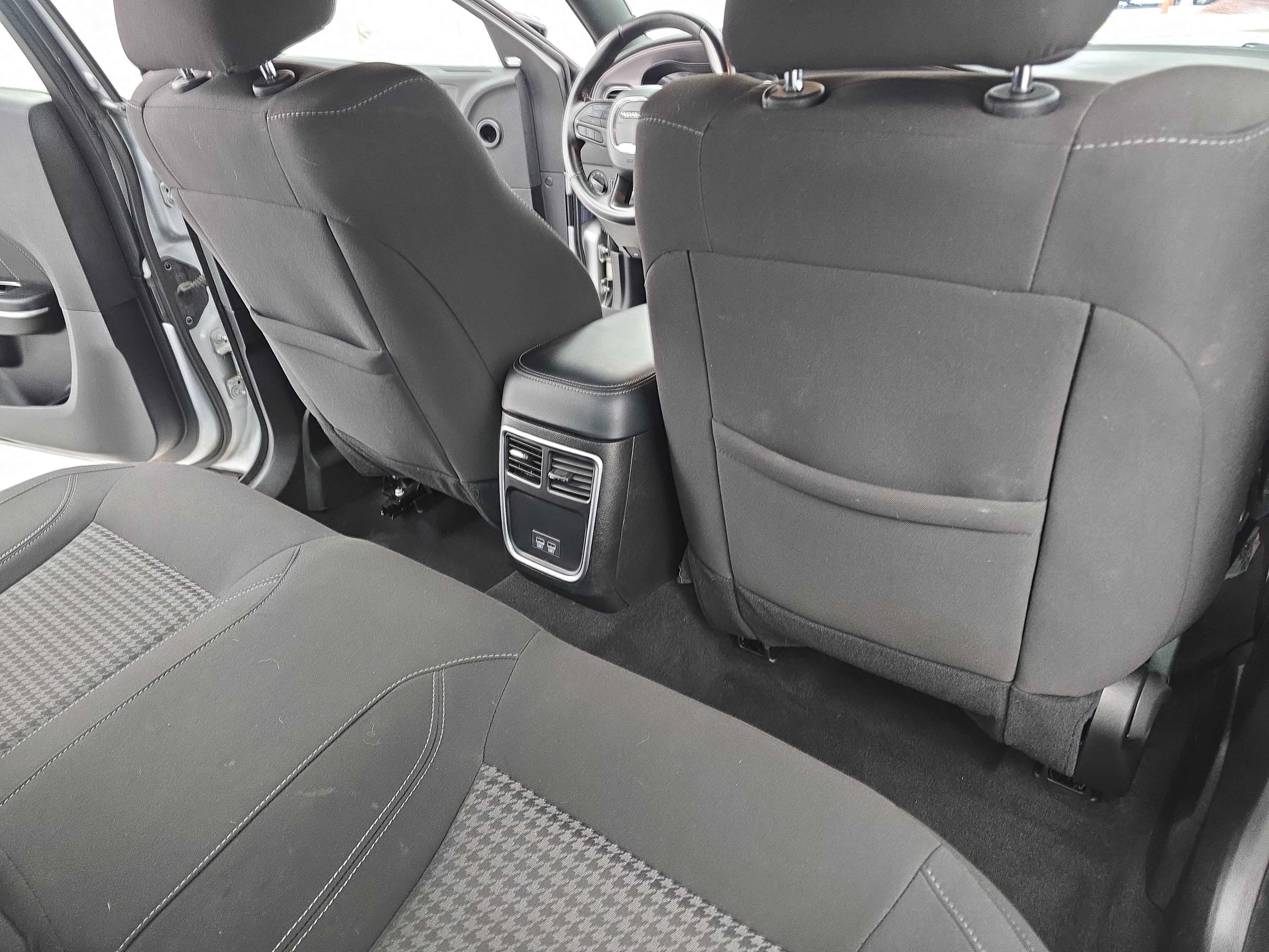 Used 2023 Dodge Charger SXT RWD image 11