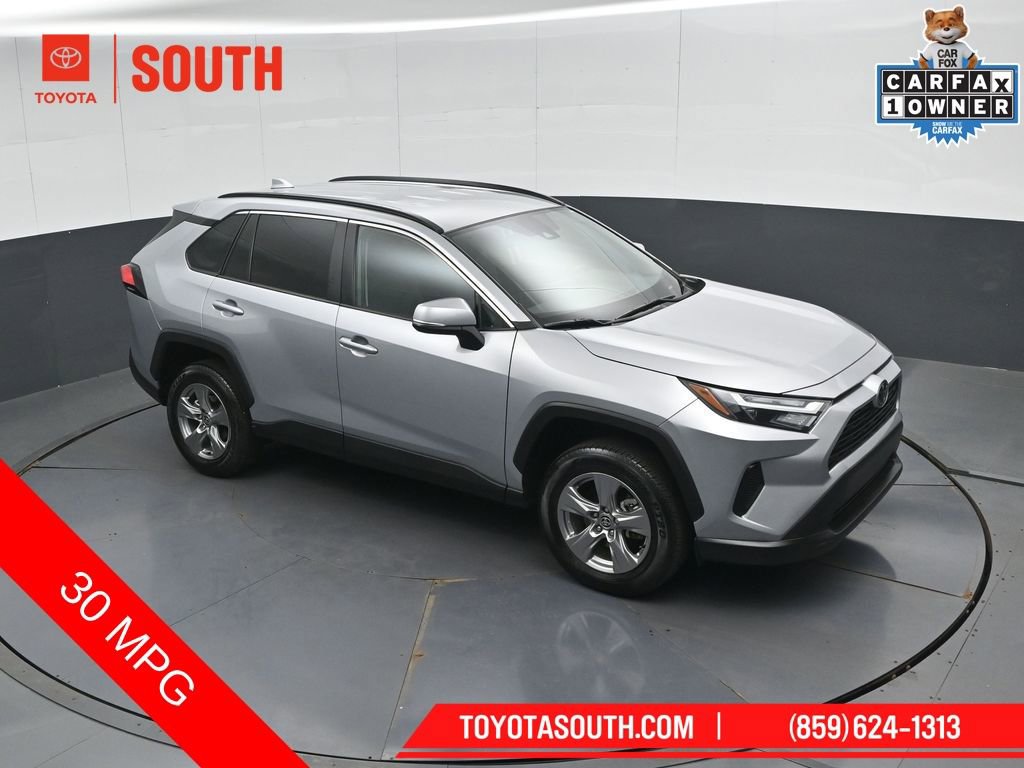 Used 2025 Toyota RAV4 XLE image 46
