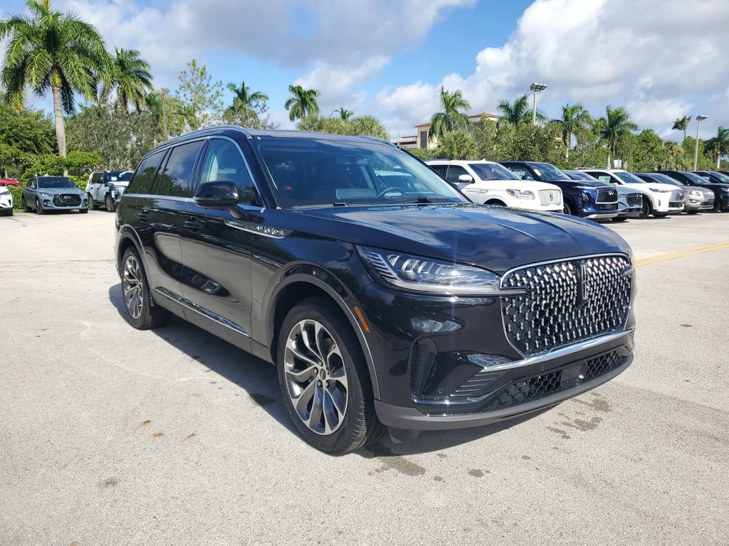 New 2025 Lincoln Aviator 2WD w/ Equipment Group 101A image 31
