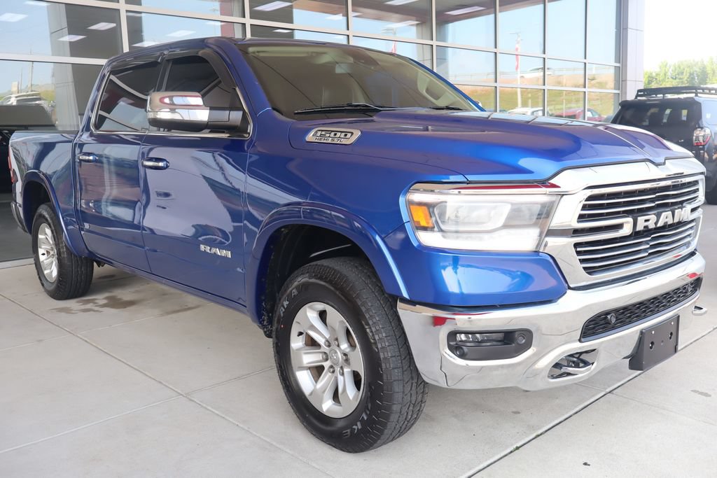Used 2019 RAM 1500 Laramie AWD/4WD image 1