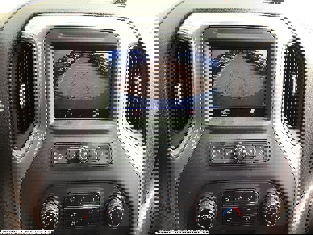 Used 2021 Chevrolet Silverado 1500 Custom w/ Safety Confidence Package RWD image 9