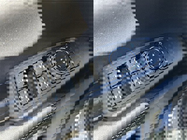 Used 2024 Ford Ranger Lariat w/ FX4 Off-Road Package image 19