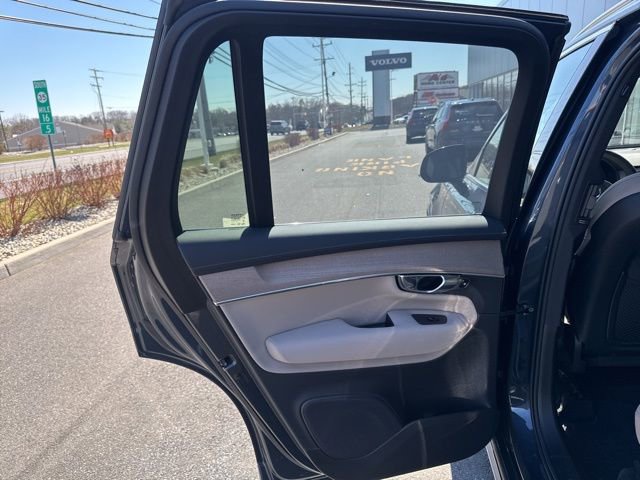 Certified 2025 Volvo XC90 B6 Plus image 16