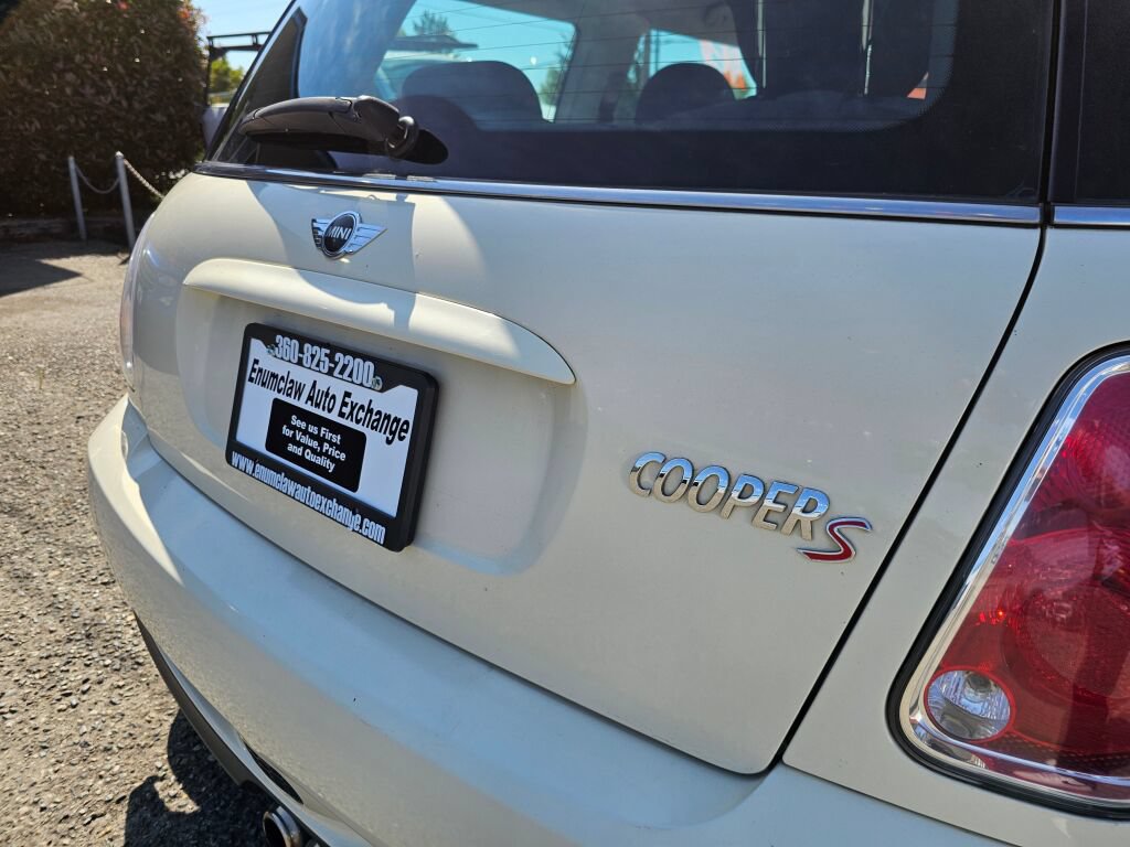 Used 2005 MINI Cooper S FWD image 18