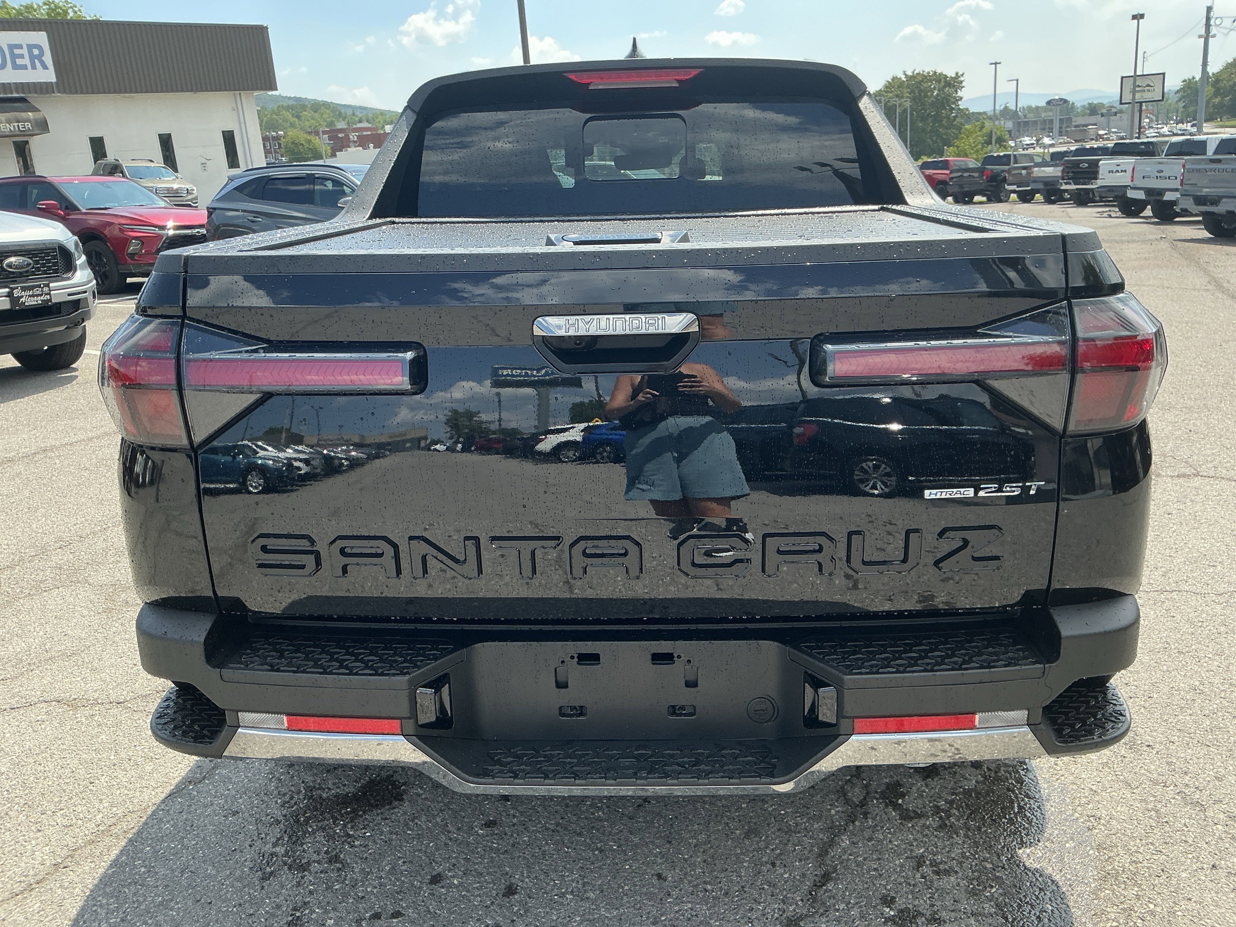 New 2025 Hyundai Santa Cruz Limited image 4