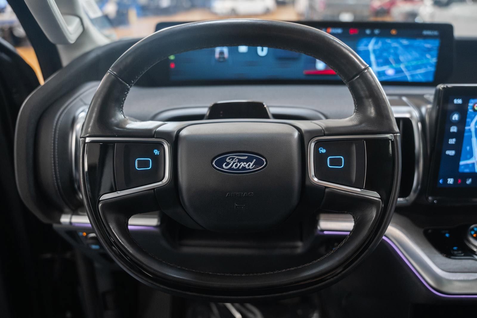 Used 2025 Ford Expedition Max Platinum image 41