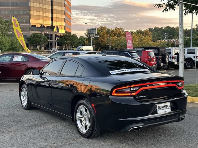 Used 2020 Dodge Charger SXT RWD image 5