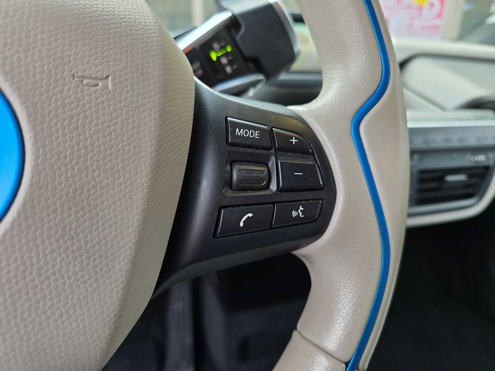 Used 2016 BMW i3 w/ Range Extender image 39