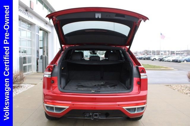Used 2022 Volkswagen Atlas Cross Sport SEL R-Line image 10