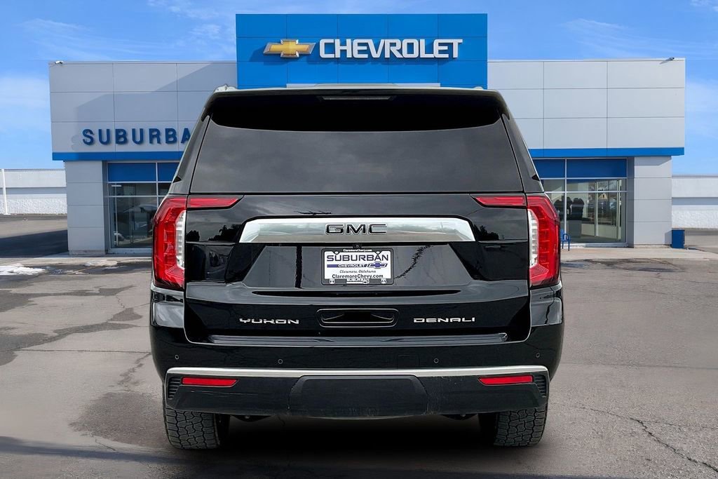 Used 2023 GMC Yukon XL Denali w/ LPO, Floor Liner Package AWD/4WD image 4
