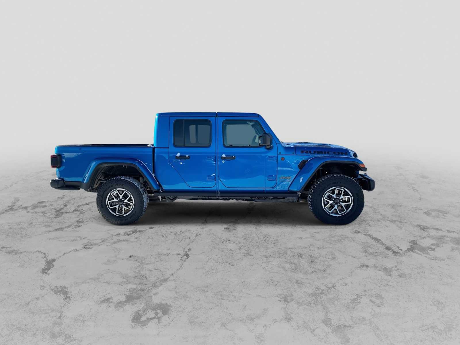 New 2026 Jeep Gladiator Rubicon w/ Steel Power Dome Hood Package AWD/4WD image 9