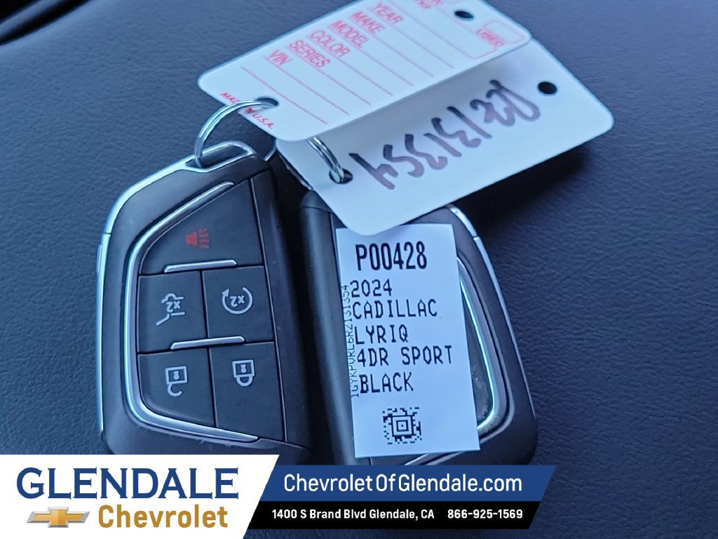 Used 2024 Cadillac Lyriq Sport AWD/4WD image 28