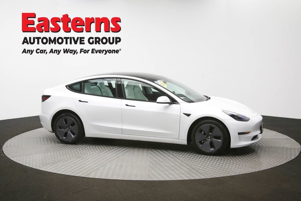 Used 2023 Tesla Model 3 Standard Range image 41