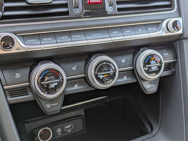 Used 2019 Genesis G70 3.3T Advanced image 26