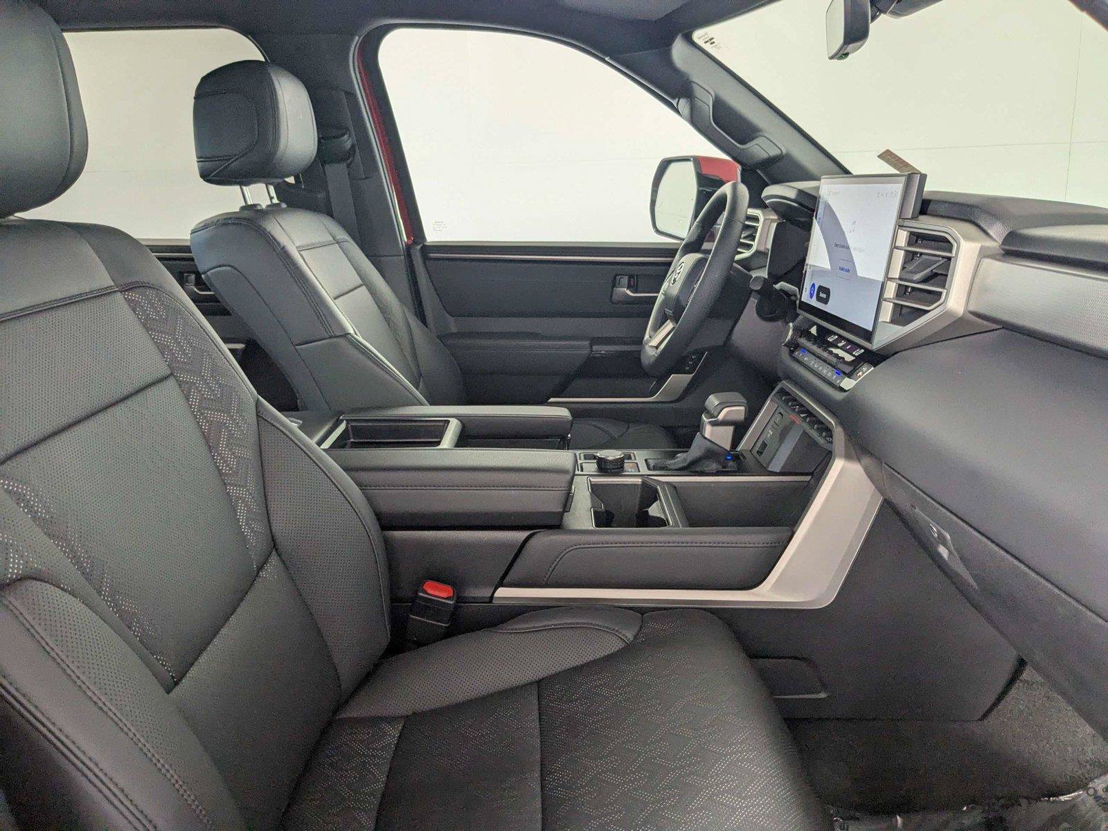 Certified 2025 Toyota Tundra Limited AWD/4WD image 29