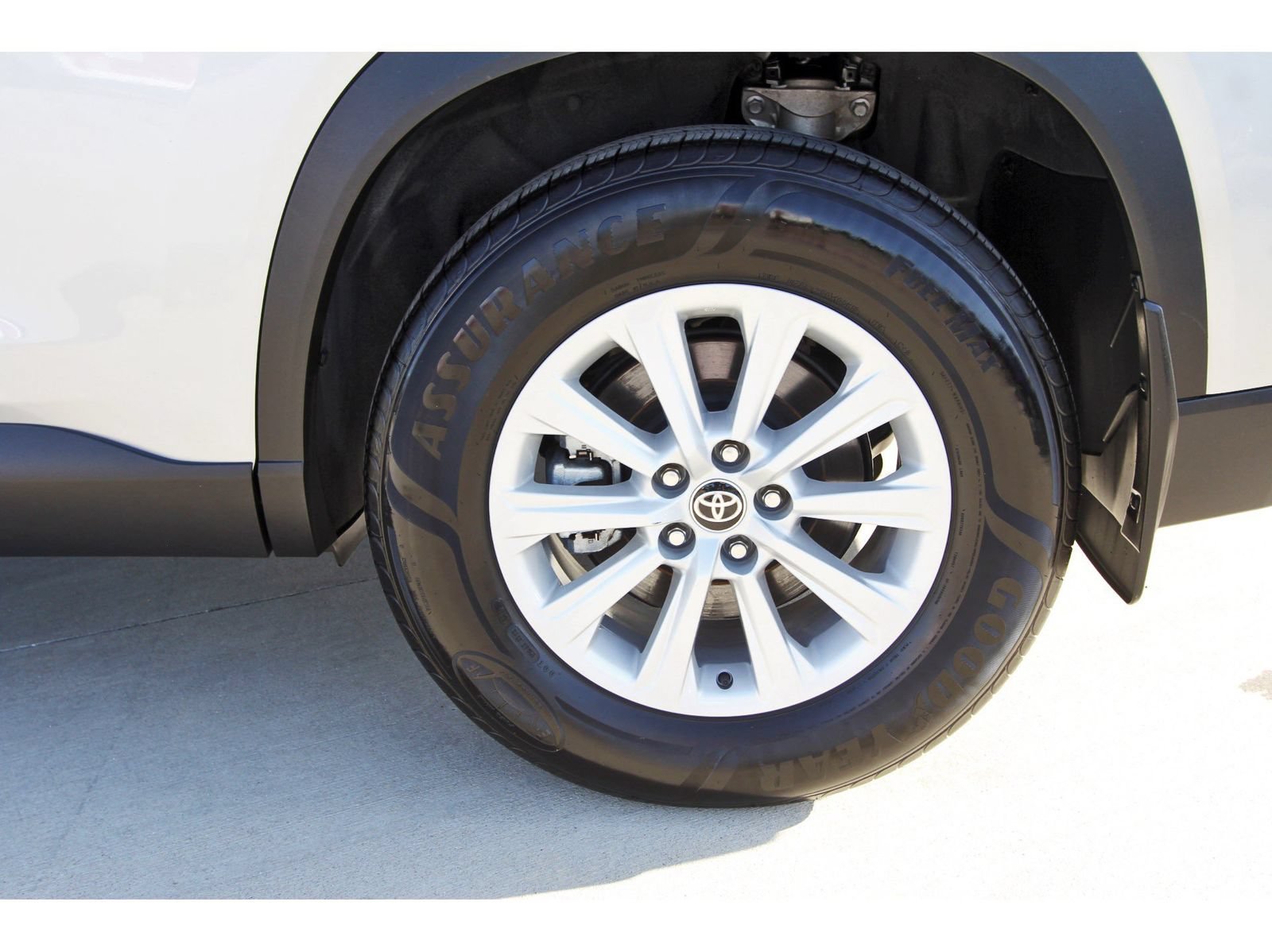 Used 2024 Toyota Grand Highlander AWD image 33