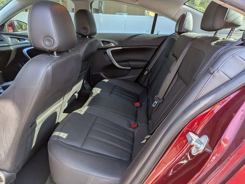 Used 2017 Buick Regal Sport Touring FWD image 10